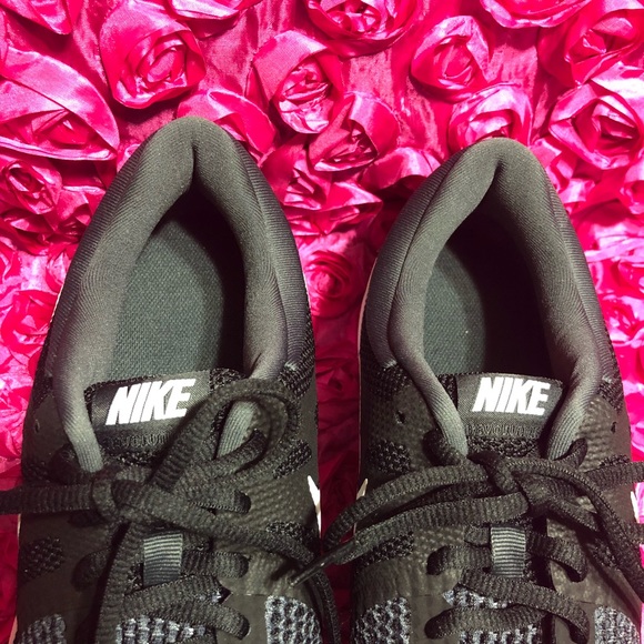 Nike Revolution 4 Women's Running Shoes - Picture 5 of 7